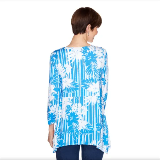 BLUSAS DE FLORES MUST HAVES RUBY RD