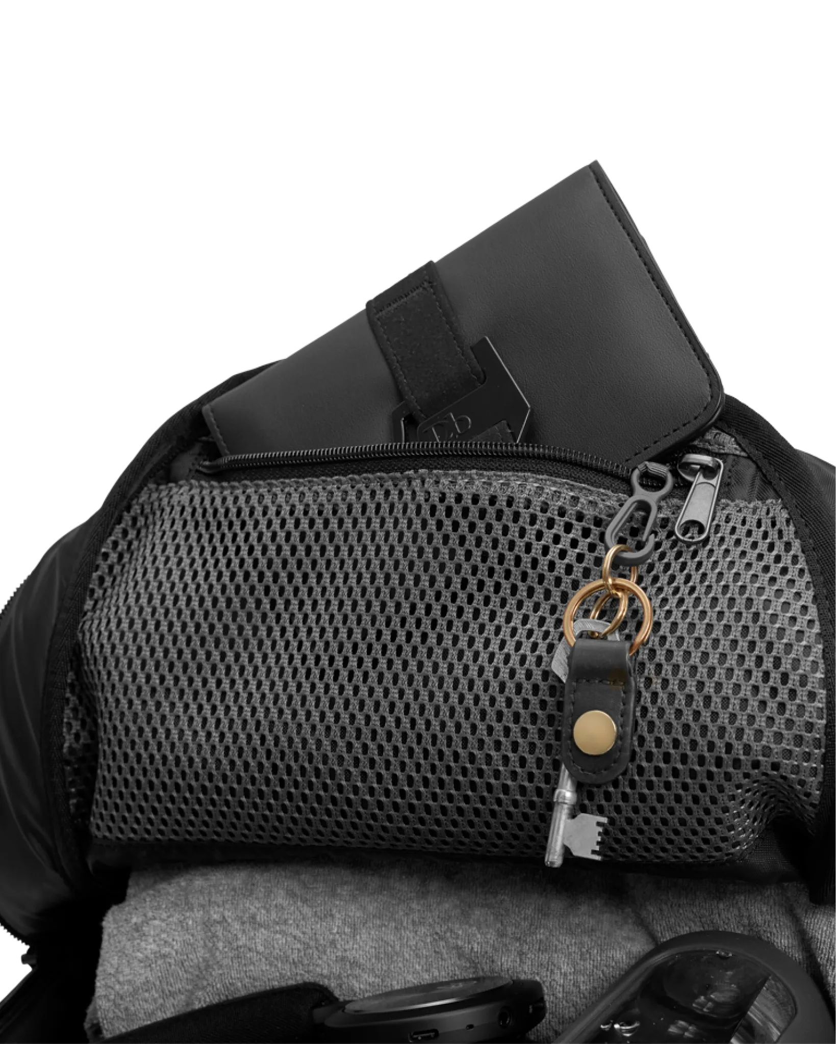 Essential Backpack 16L Black Out 19/20