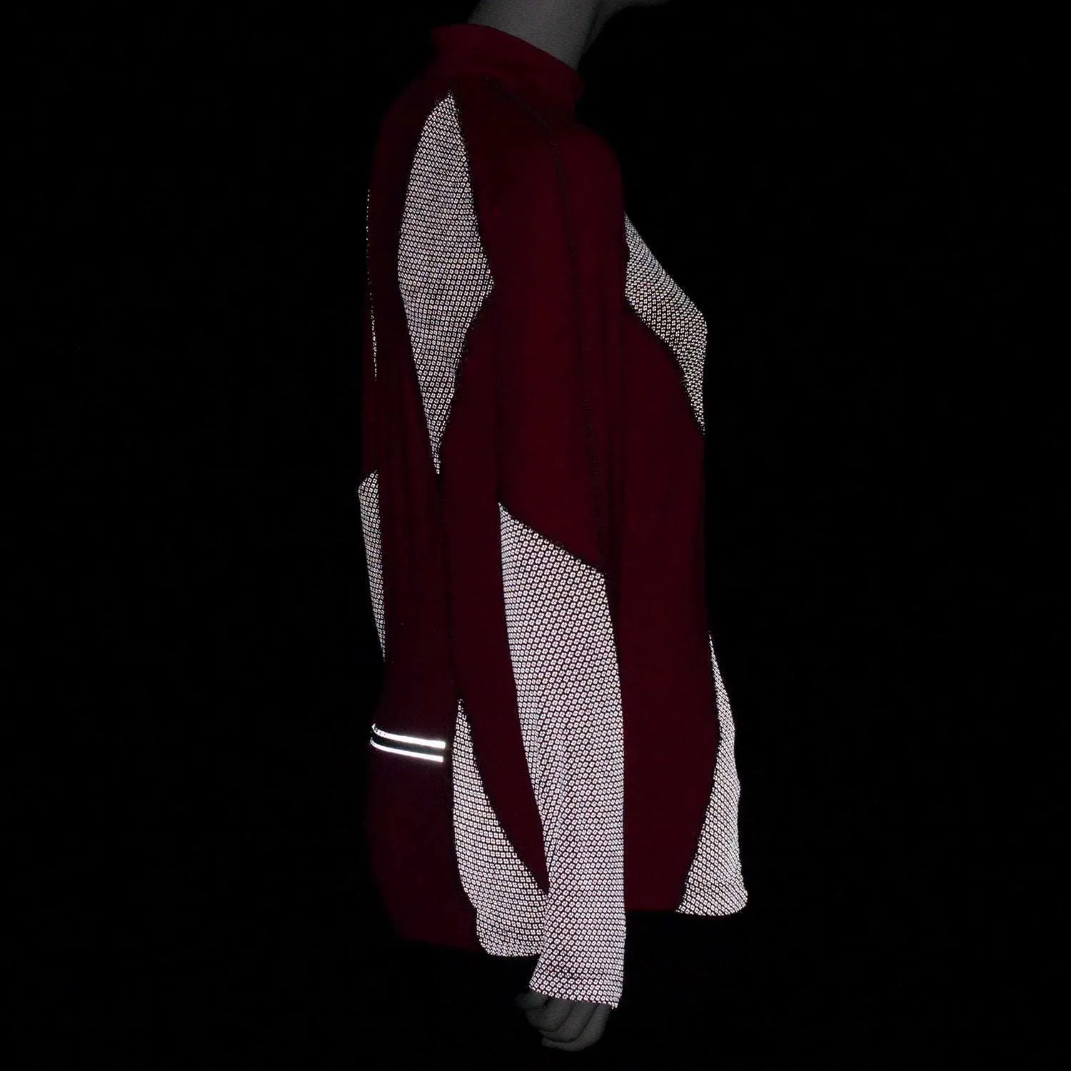 Evolution Reflective Women's Pullover in Beet Root/Black