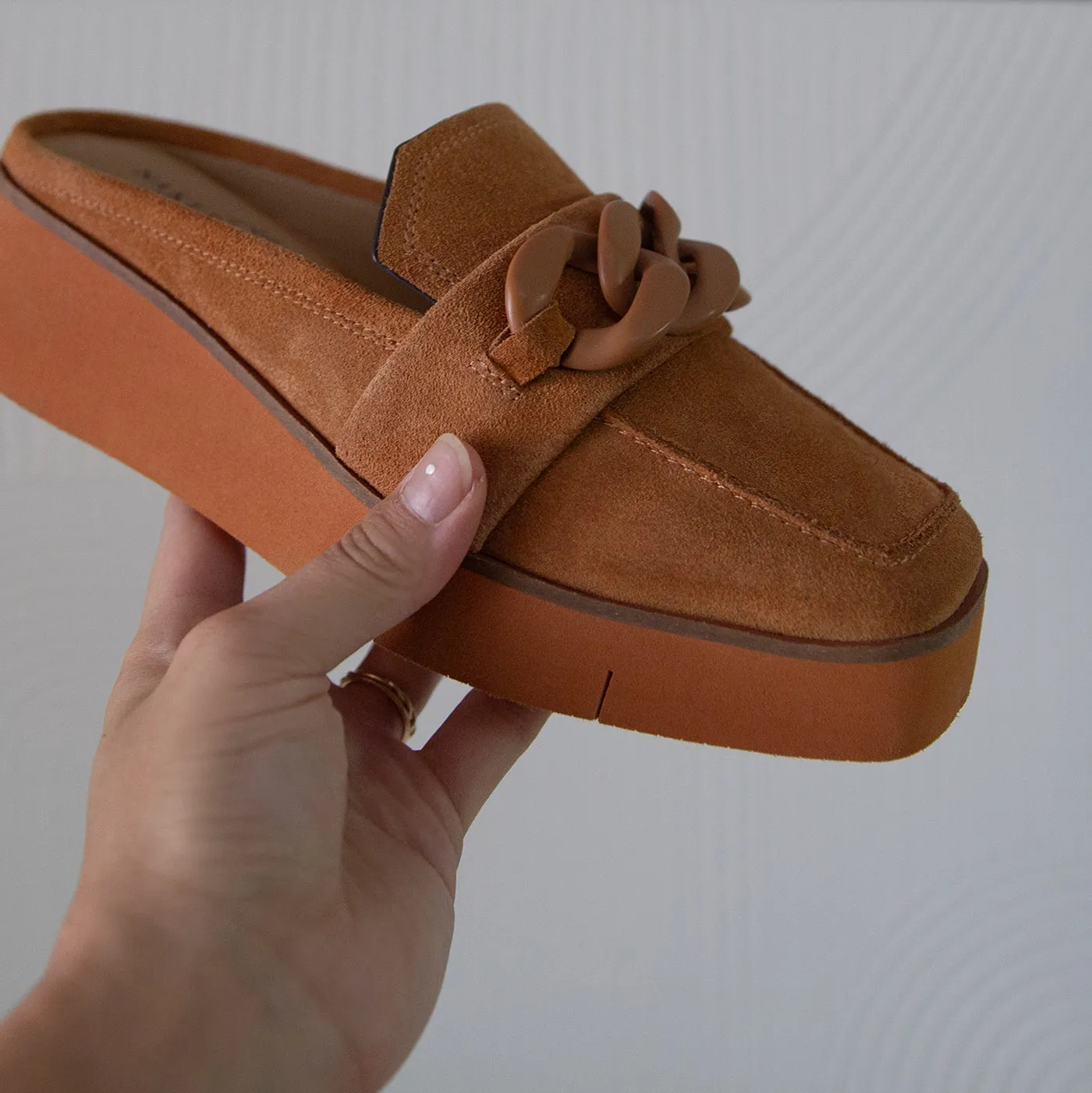 NAKED FEET - ELECT in CAMEL Platform Mules